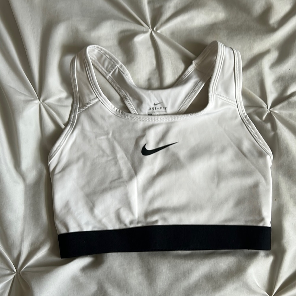 White nike high support sports bra